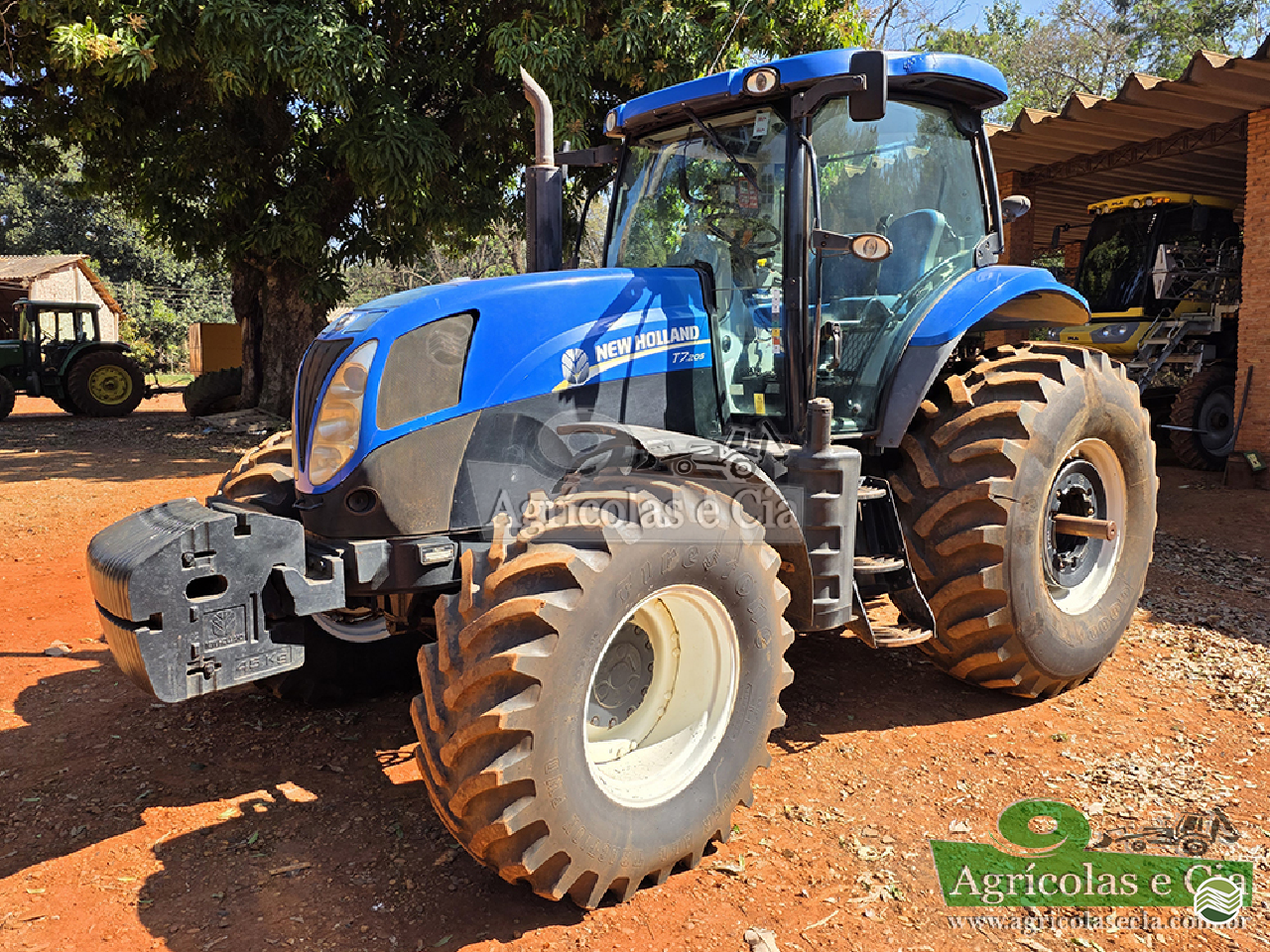 NEW T7 205 de Agricolas e Cia
